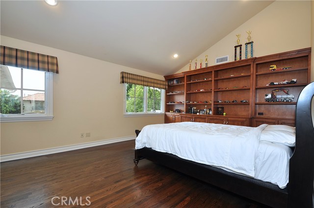 1 Clear Vista Drive, Rolling Hills Estates, California 90274, 6 Bedrooms Bedrooms, ,7 BathroomsBathrooms,Residential,Sold,Clear Vista,PV18185810