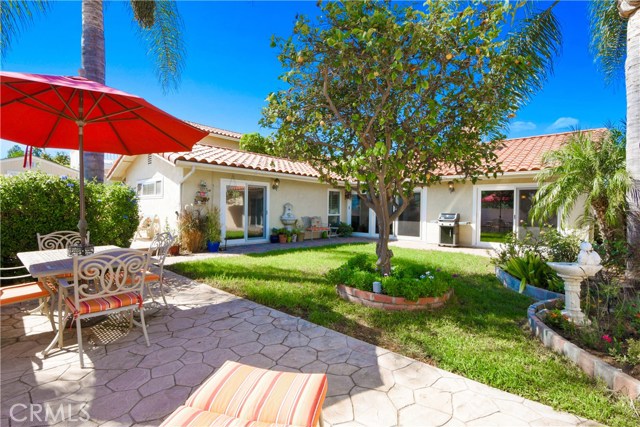 1884 Peninsula Verde Drive, Rancho Palos Verdes, California 90275, 3 Bedrooms Bedrooms, ,2 BathroomsBathrooms,Residential,Sold,Peninsula Verde,PV18216165
