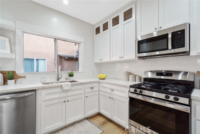 3 Bed Home for Sale in Los Angeles, California