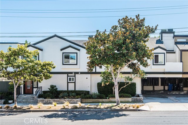 Semi-Detached home with a single family feel, own address no "a or b" unit.  Only two units on separate streets.