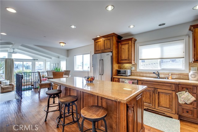 1610 Speyer Lane, Redondo Beach, California 90278, 4 Bedrooms Bedrooms, ,3 BathroomsBathrooms,Residential,Sold,Speyer,SB20089547