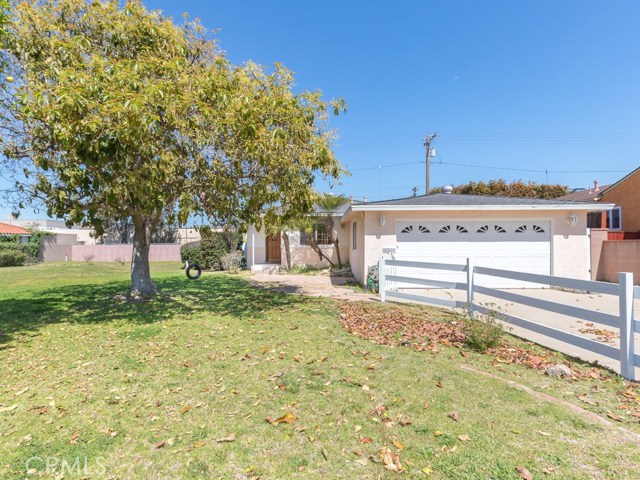 2421 SEBALD AVENUE, REDONDO BEACH, CA 90278