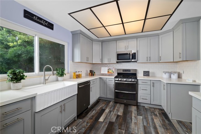 220 Guadalupe Avenue, Redondo Beach, California 90277, 3 Bedrooms Bedrooms, ,2 BathroomsBathrooms,Residential,Sold,Guadalupe,SB21001256