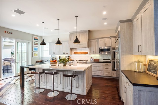 756 36th Street, Manhattan Beach, California 90266, 6 Bedrooms Bedrooms, ,3 BathroomsBathrooms,Residential,Sold,36th,SB20029845