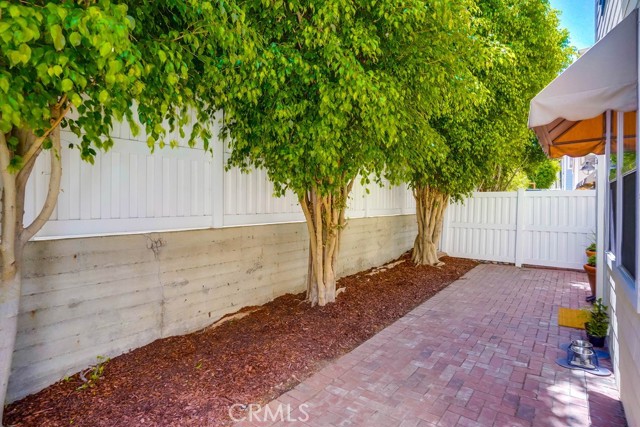 1800 Pacific Coast Highway, Redondo Beach, California 90277, 4 Bedrooms Bedrooms, ,2 BathroomsBathrooms,Residential,Sold,Pacific Coast Highway,SB21134588