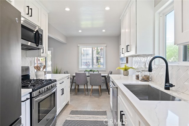 1638 Spreckels Lane, Redondo Beach, California 90278, 3 Bedrooms Bedrooms, ,1 BathroomBathrooms,Residential,Sold,Spreckels,SB20259385 1638 Spreckels Lane, Redondo Beach, California 90278, 3 Bedrooms Bedrooms, ,1 BathroomBathrooms,Residential,Sold,Spreckels,SB20259385