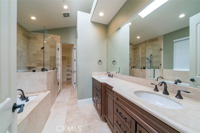 1806 Speyer Lane, Redondo Beach, California 90278, 4 Bedrooms Bedrooms, ,4 BathroomsBathrooms,Residential,Sold,Speyer,OC18117094