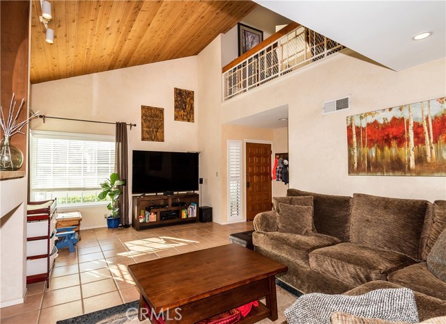 2317 Carnegie Lane, Redondo Beach, California 90278, 3 Bedrooms Bedrooms, ,2 BathroomsBathrooms,Residential,Sold,Carnegie,SB18263301