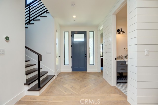 1130 21st Street, Manhattan Beach, California 90266, 5 Bedrooms Bedrooms, ,4 BathroomsBathrooms,Residential,Sold,21st,SB21098347