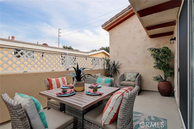 2109 Vanderbilt Lane, Redondo Beach, California 90278, 4 Bedrooms Bedrooms, ,2 BathroomsBathrooms,Residential,Sold,Vanderbilt,SB19264940