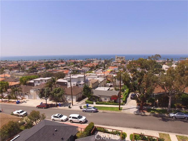 912 Juanita Avenue, Redondo Beach, California 90277, ,Residential Income,Sold,Juanita,SB17082034