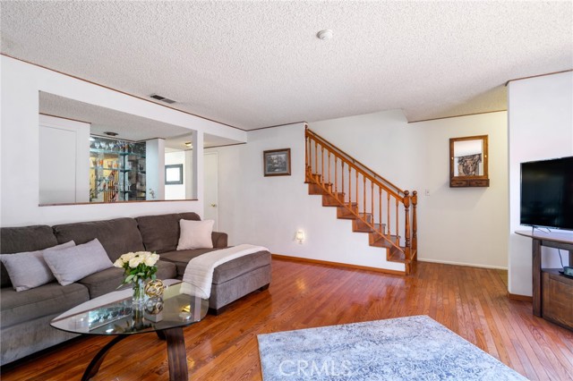 511 Meyer Lane, Redondo Beach, California 90278, 2 Bedrooms Bedrooms, ,1 BathroomBathrooms,Residential,Sold,Meyer,SB21085805