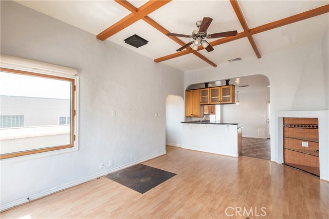 205 40th Street, Manhattan Beach, California 90266, 2 Bedrooms Bedrooms, ,1 BathroomBathrooms,Residential,Sold,40th,SB20076163