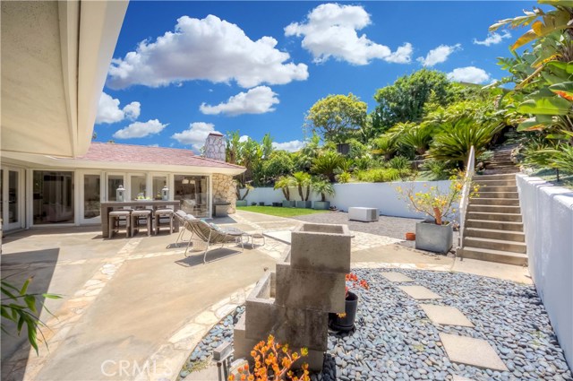 937 Via Del Monte, Palos Verdes Estates, California 90274, 3 Bedrooms Bedrooms, ,1 BathroomBathrooms,Residential,Sold,Via Del Monte,SB20074372