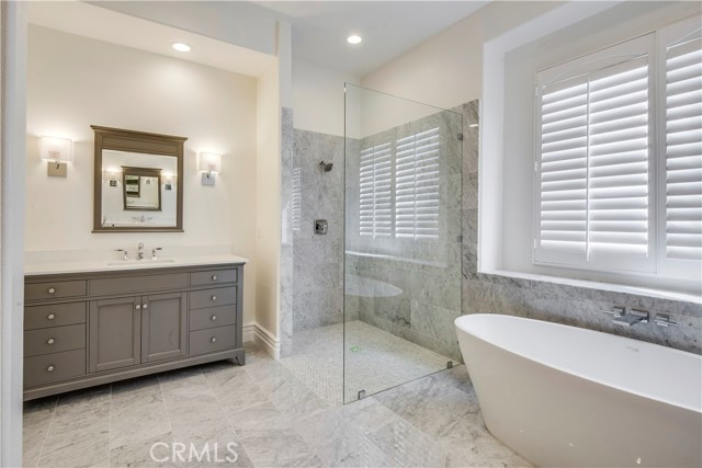 70 Sea Breeze Avenue, Rancho Palos Verdes, California 90275, 4 Bedrooms Bedrooms, ,4 BathroomsBathrooms,Residential,Sold,Sea Breeze,PV19060881