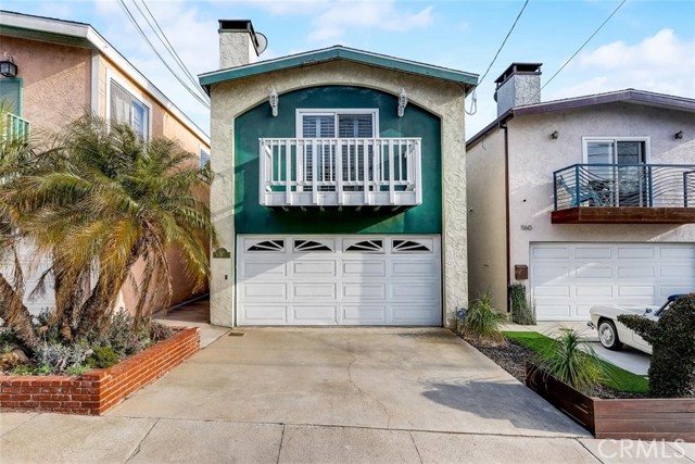 1206 9th Street, Hermosa Beach, California 90254, 3 Bedrooms Bedrooms, ,2 BathroomsBathrooms,Residential,Sold,9th,SB21084278