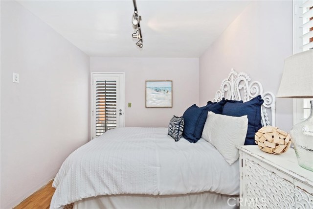 1536 Bonnie Brae Street, Hermosa Beach, California 90254, 3 Bedrooms Bedrooms, ,2 BathroomsBathrooms,Residential,Sold,Bonnie Brae,PV20135186