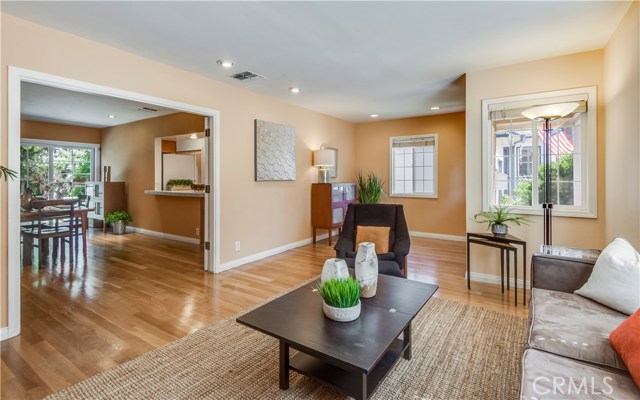 2004 Faymont Avenue, Manhattan Beach, California 90266, 3 Bedrooms Bedrooms, ,2 BathroomsBathrooms,Residential,Sold,Faymont,SB19117779