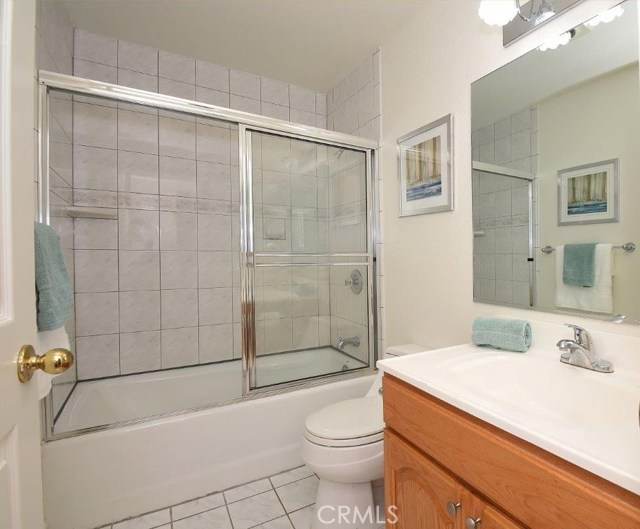 Full Bathroom on Main Level