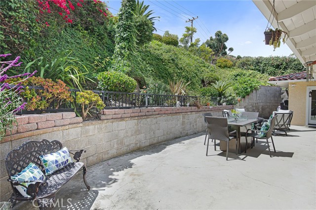 2416 Via Ramon, Palos Verdes Estates, California 90274, 4 Bedrooms Bedrooms, ,1 BathroomBathrooms,Residential,Sold,Via Ramon,SB20137982