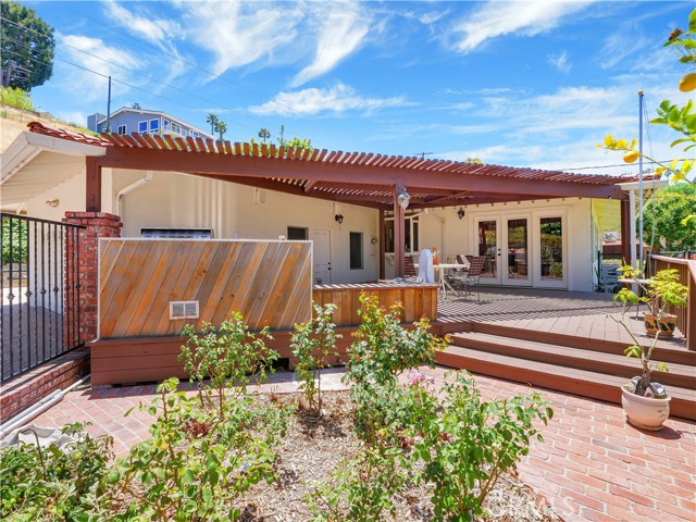 34 Deerhill Drive, Rolling Hills Estates, California 90274, 3 Bedrooms Bedrooms, ,3 BathroomsBathrooms,Residential,Sold,Deerhill,PV21123888