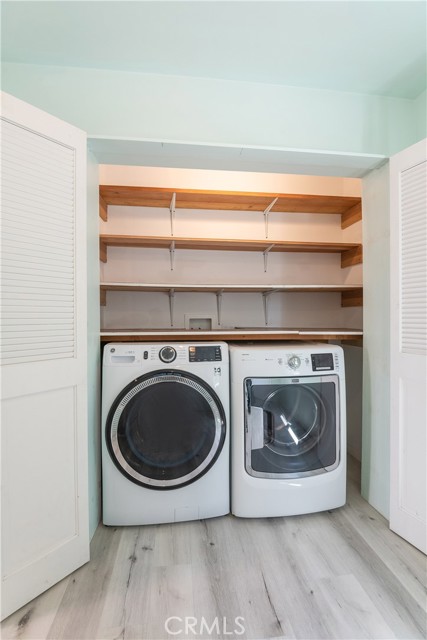 571 33rd Street, Manhattan Beach, California 90266, 2 Bedrooms Bedrooms, ,2 BathroomsBathrooms,Residential,Sold,33rd,SB21059997