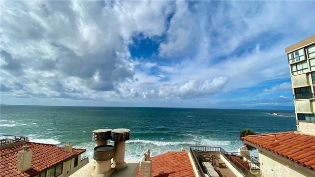 535 Esplanade, Redondo Beach, California 90277, 3 Bedrooms Bedrooms, ,Residential,Sold,Esplanade,SB20234312