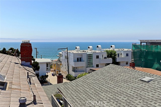 2604 Alma Avenue, Manhattan Beach, California 90266, 2 Bedrooms Bedrooms, ,2 BathroomsBathrooms,Residential,Sold,Alma,SB17147028