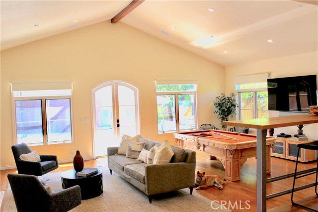 314 Avenue D, Redondo Beach, California 90277, 5 Bedrooms Bedrooms, ,5 BathroomsBathrooms,Residential,Sold,Avenue D,SB20083856