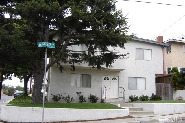 2201 Speyer Lane, Redondo Beach, California 90278, ,Residential Income,Sold,Speyer,SB17148012
