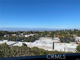 9 Oaktree Lane, Rolling Hills Estates, California 90274, 3 Bedrooms Bedrooms, ,3 BathroomsBathrooms,Residential,Sold,Oaktree,PV21084264