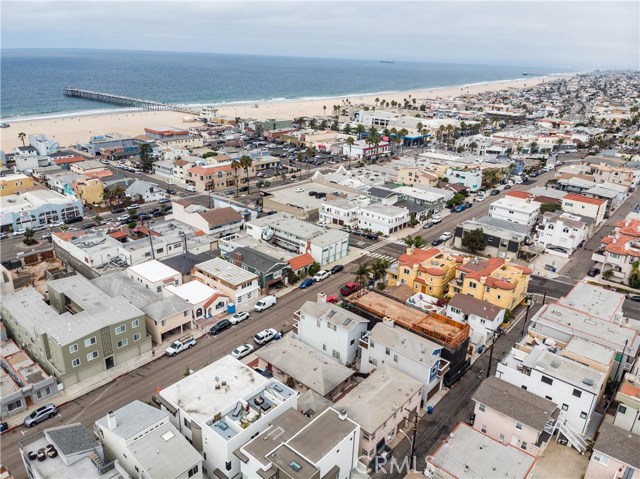 908 Manhattan Avenue, Hermosa Beach, California 90254, ,Residential Income,Sold,Manhattan,PV18219154