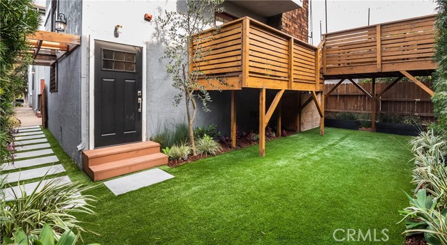 2206 Carnegie Lane, Redondo Beach, California 90278, 3 Bedrooms Bedrooms, ,2 BathroomsBathrooms,Residential,Sold,Carnegie,SB19278856