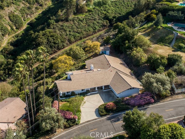 3 Reata Lane, Rolling Hills, California 90274, 3 Bedrooms Bedrooms, ,1 BathroomBathrooms,Residential,Sold,Reata,PV18086949