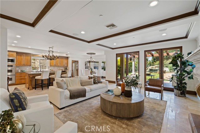 712 Sapphire Street, Redondo Beach, California 90277, 5 Bedrooms Bedrooms, ,3 BathroomsBathrooms,Residential,Sold,Sapphire,SB21110683