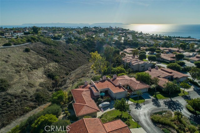 8 Peartree Lane, Rolling Hills Estates, California 90274, 2 Bedrooms Bedrooms, ,2 BathroomsBathrooms,Residential,Sold,Peartree,PV18179974