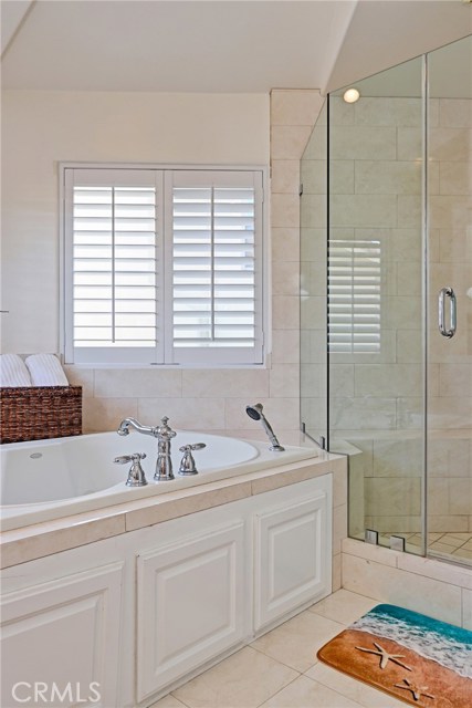 2004 Gates Avenue, Redondo Beach, California 90278, 4 Bedrooms Bedrooms, ,2 BathroomsBathrooms,Residential,Sold,Gates,SB18097486