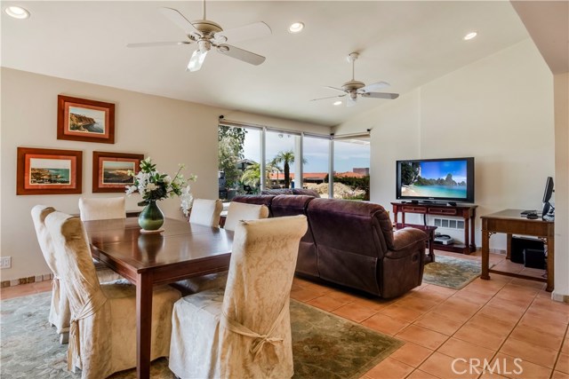 2115 Via Visalia, Palos Verdes Estates, California 90274, 3 Bedrooms Bedrooms, ,2 BathroomsBathrooms,Residential,Sold,Via Visalia,PV18145960