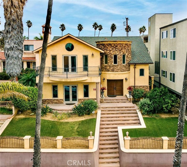 Photo of 116 Termino Avenue, Long Beach, CA 90803