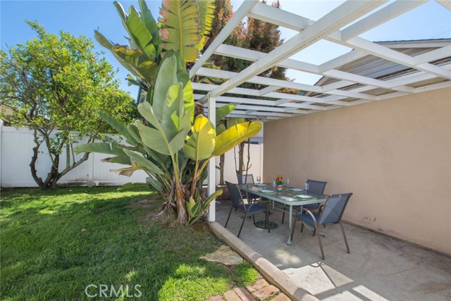 1900 Gates Avenue, Redondo Beach, California 90278, 3 Bedrooms Bedrooms, ,1 BathroomBathrooms,Residential,Sold,Gates,SB17065989