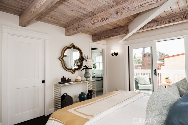 3213 Manhattan Avenue, Manhattan Beach, California 90266, 3 Bedrooms Bedrooms, ,3 BathroomsBathrooms,Residential,Sold,Manhattan,SB21049996