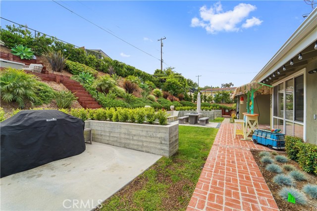 5024 Elmdale Drive, Rolling Hills Estates, California 90274, 4 Bedrooms Bedrooms, ,2 BathroomsBathrooms,Residential,Sold,Elmdale,SB20127601