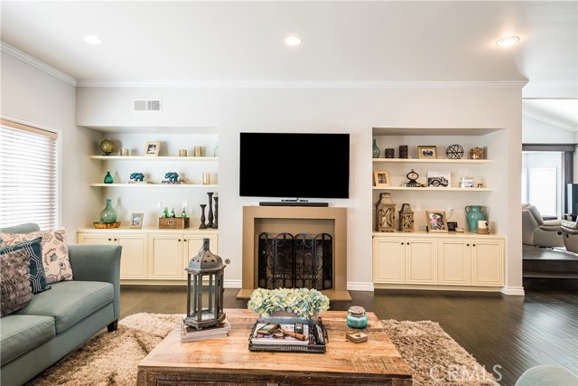 1917 Bataan Road, Redondo Beach, California 90278, 4 Bedrooms Bedrooms, ,1 BathroomBathrooms,Residential,Sold,Bataan,SB18045811