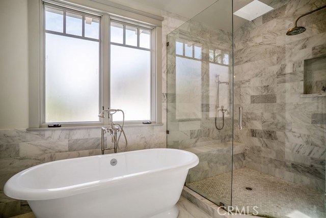 717 31st Street, Manhattan Beach, California 90266, 5 Bedrooms Bedrooms, ,4 BathroomsBathrooms,Residential,Sold,31st,SB20133656