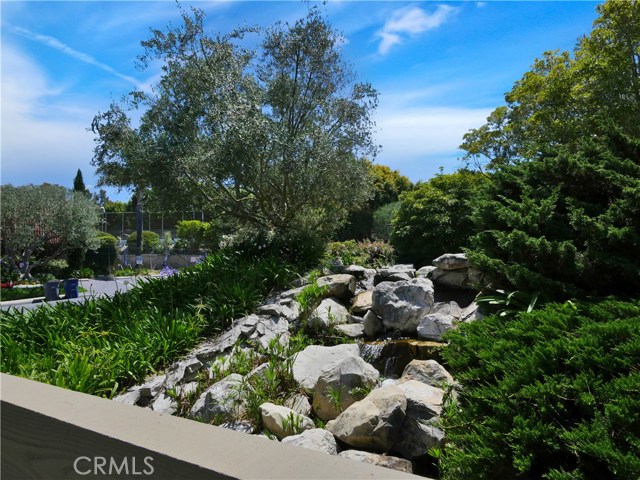65 Cresta Verde Drive, Rolling Hills Estates, California 90274, 2 Bedrooms Bedrooms, ,1 BathroomBathrooms,Residential,Sold,Cresta Verde,PV20103342