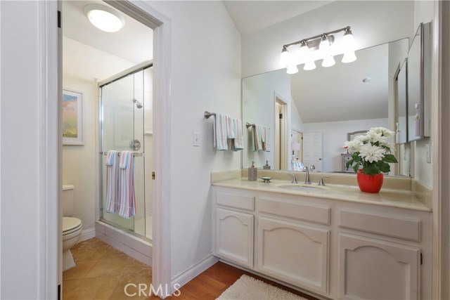 1909 Mathews Avenue, Redondo Beach, California 90278, 3 Bedrooms Bedrooms, ,2 BathroomsBathrooms,Residential,Sold,Mathews,SB19226291