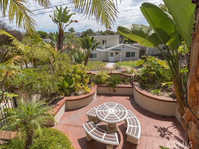 3 Bed Home for Sale in El Segundo, California