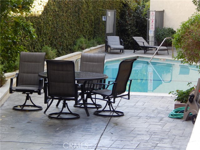 1 Bed Home for Sale in West Hollywood, California