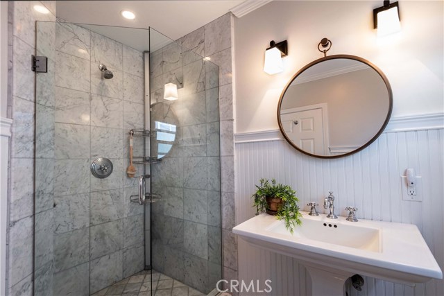 3211 Morningside Drive, Hermosa Beach, California 90254, 3 Bedrooms Bedrooms, ,3 BathroomsBathrooms,Residential,Sold,Morningside,SB19010696