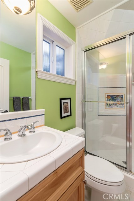 591 26th Street, Manhattan Beach, California 90266, 5 Bedrooms Bedrooms, ,3 BathroomsBathrooms,Residential,Sold,26th,SB20016048